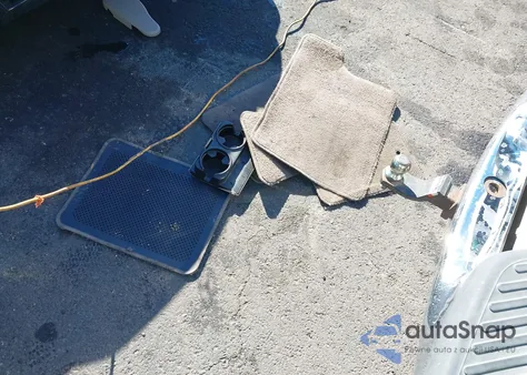 2003 Ford F-150 Lariat/Xlt from USA, damaged, VIN 1FTRW07L43KD26690